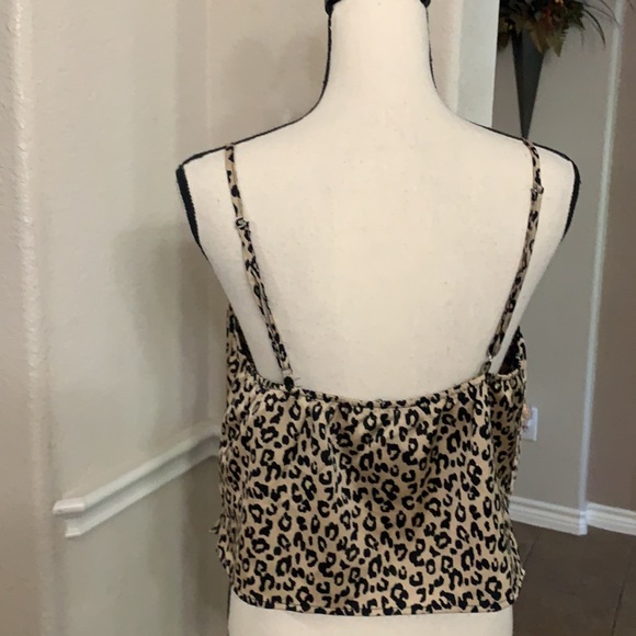 Forever 21 leopard print cropped cami top - Picture 4 of 17